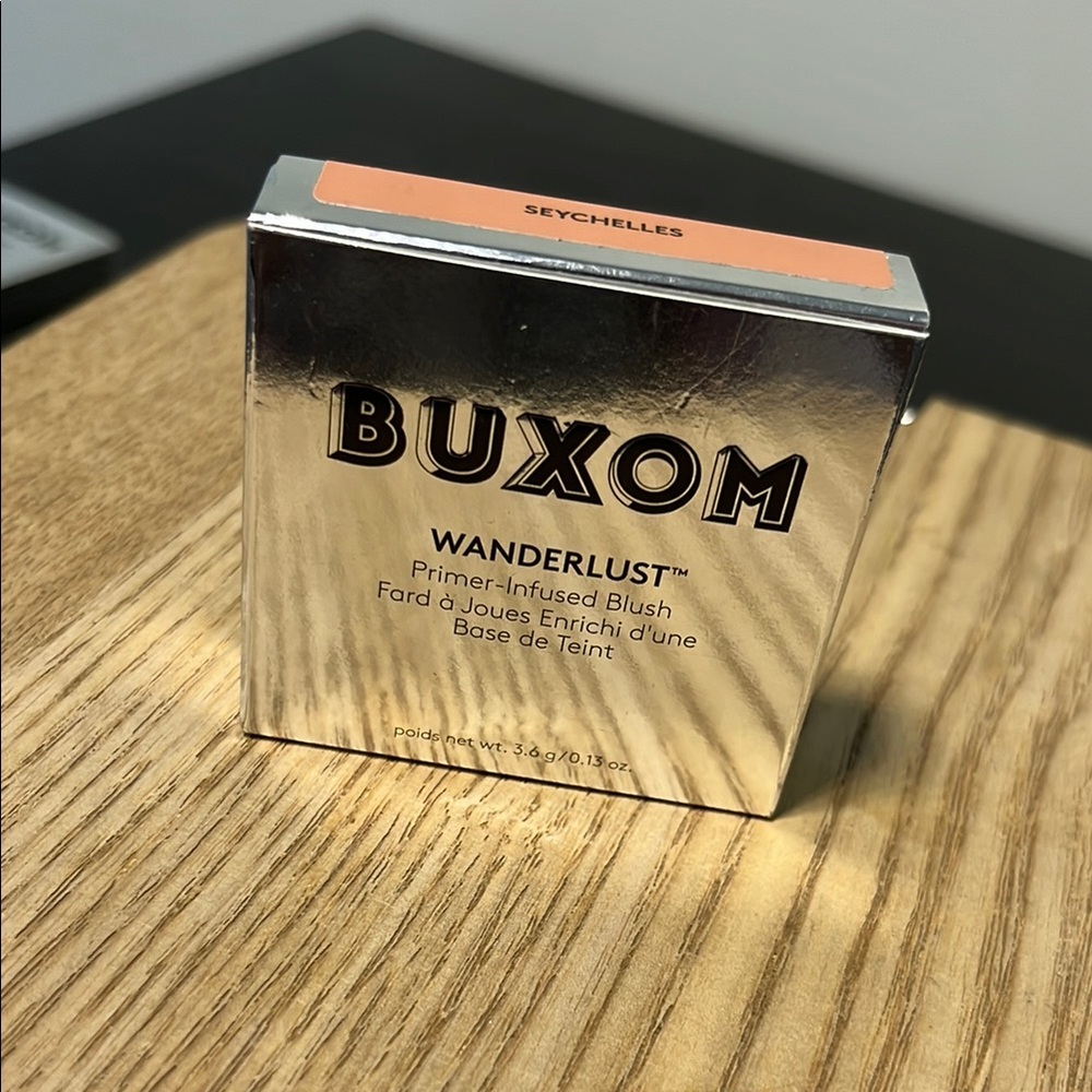 Buxom Wanderlust Primer-Infused Blush - Seychelles